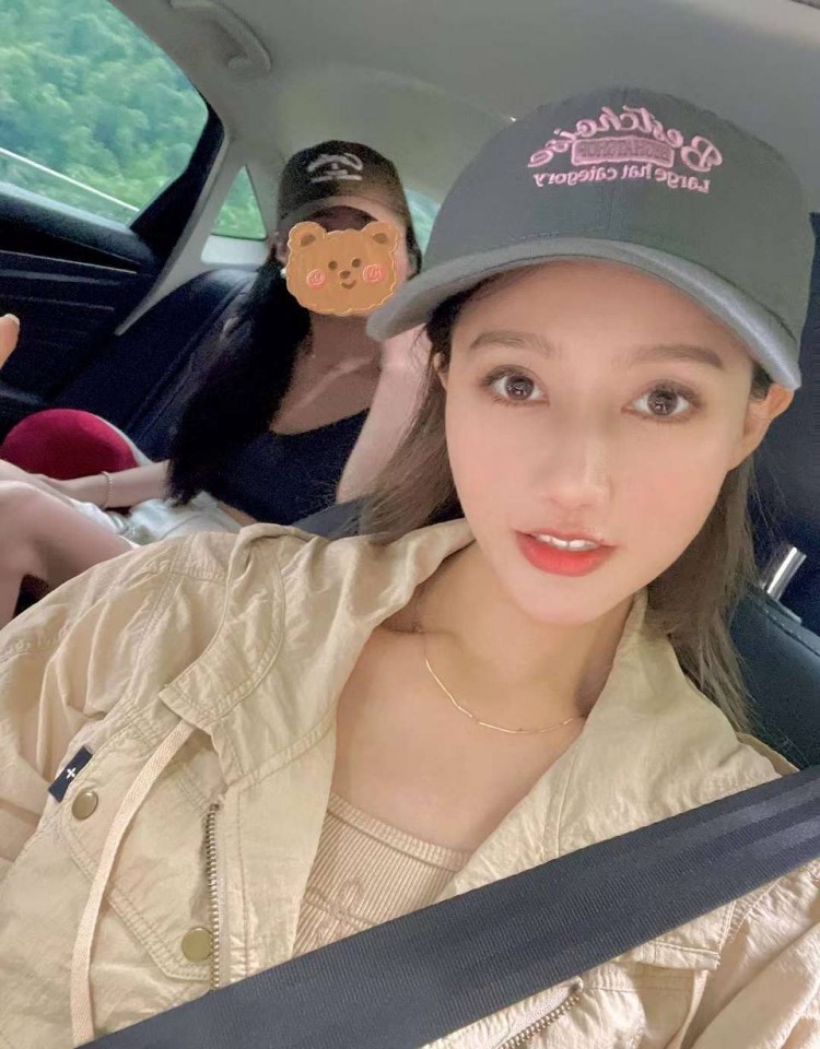 两个男人睡一个女人什么心理呢,经典电影在线观看